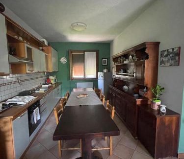 Pontirolo Nuovo House | Discover Il Giardino di Emilia: Guest Rated 9.4 & Family-Friendly