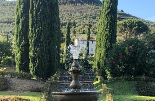 Cascine-La Croce House | Exceptional Stays at Il Giardino di Flora with Pool Access