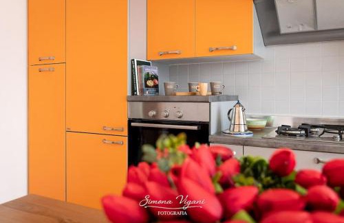 Costa Volpino Apartment | Family-Friendly Getaway at Il Giardino di Laura, Rated 9/10