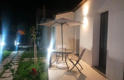 Cabras Apartment | Il giardino di Mary