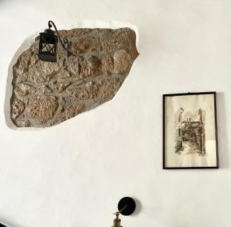 Pitigliano Apartment | Charming Il Girasole Storico: Family-Friendly Comfort