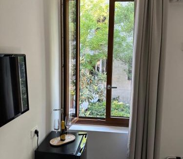 Oltretorrente House | Pet-Friendly Getaway at Il Glicine - Rated 9.3/10 by Guests