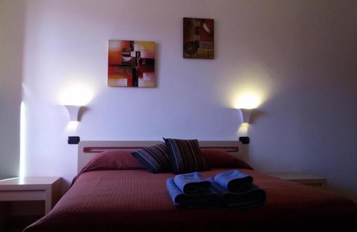 Monastero Bormida House | Discover Il Grappolo In Langa: Pet-Friendly Retreat