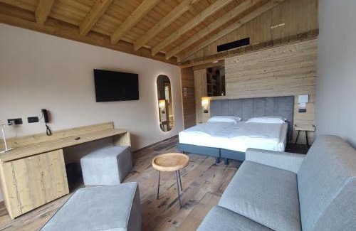 Caiolo Other | Il Laghetto Hotel