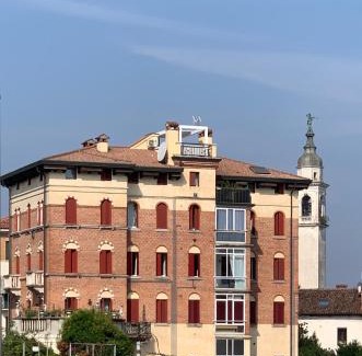 Vicenza Apartment | Pet-Friendly Retreat at Il Loft di Vanni - Rated 9.2/10