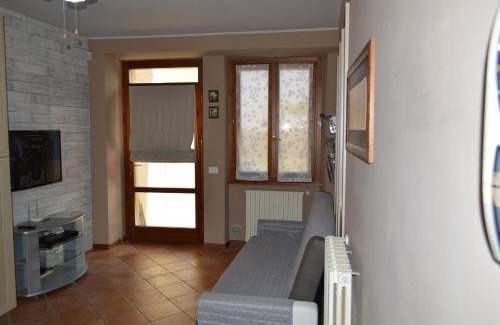 Roe Volciano Apartment | Kid-Friendly Getaway at Il Melograno B&B Apartment