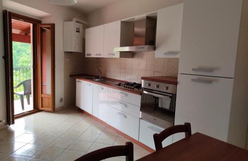 Assergi Apartment | Cozy Il Narciso Apartments: 8.8/10 and Family-Friendly Amenities