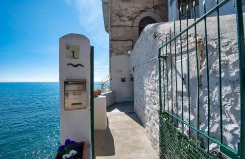 Minori Apartment | Oceanfront Retreat at IL Nido Del Gabbiano - Rated 9.7/10