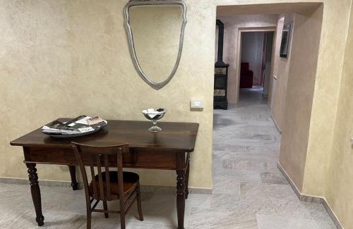 Castello House | Cozy IL NIDO DELLA POIANA: Family-Friendly B&B with Breakfast
