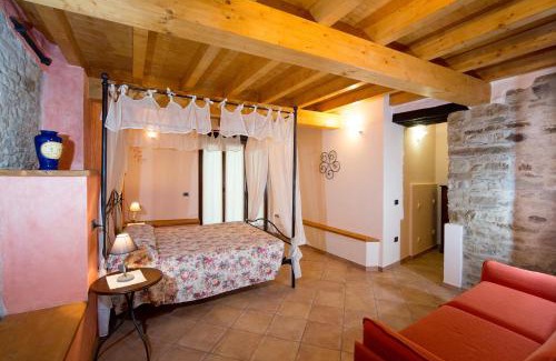 Testico House | Pet-Friendly Haven: Il Nido Delle Rondini with Breakfast