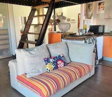 Fezzano Apartment | Pet-Friendly Retreat at Il Nido delle Taccole - 8.4/10 Rating