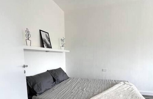 Albate Apartment | Discover Il Nido di Como - Lake Como with Kitchen Access
