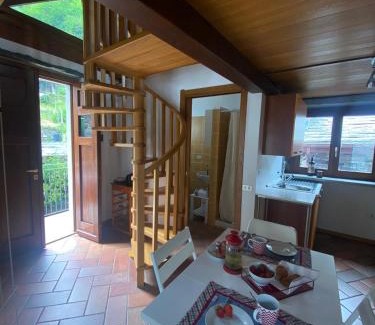 Pella House | Discover Il Nido di Ronco with Oceanfront Views