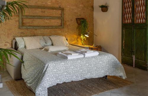 Buonconvento Apartment | Guest Favorite Il Nido: Pet & Child Friendly Retreat