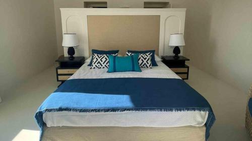 Ponza House | Guest Rated Il Palazzetto Ponza - 9/10 Experience Awaits