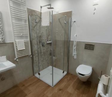 Vasto House | Discover Il Parco degli Ulivi: Top-Rated with Hot Tub