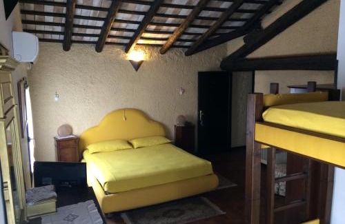 Villorba House | Cozy Escape at Il Podere Del Convento with Restaurant Dining