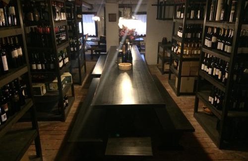 Villorba House | Cozy Escape at Il Podere Del Convento with Restaurant Dining
