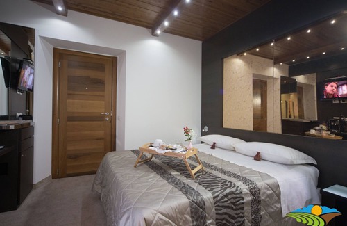 Tavoleto Bed & Breakfast | Discover Il Poggetto di Merli: 9.8 Rated with Spa & Pool