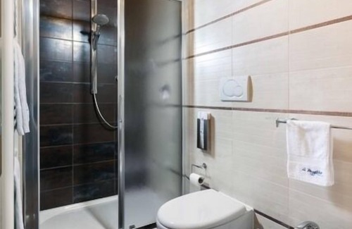 Tavoleto Bed & Breakfast | Discover Il Poggetto di Merli: 9.8 Rated with Spa & Pool