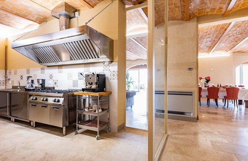 Volterra Villa | Relax at Il Poggiarellone 18 with Pool and Spa Amenities