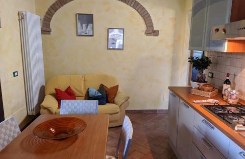 Volterra Apartment | Discover Il Poggio Più 'N Giù: Pet-Friendly Retreat