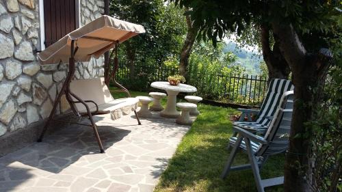 Marone Apartment | Discover Il Pozzo: Pet-Friendly Hotel with Amazing Amenities