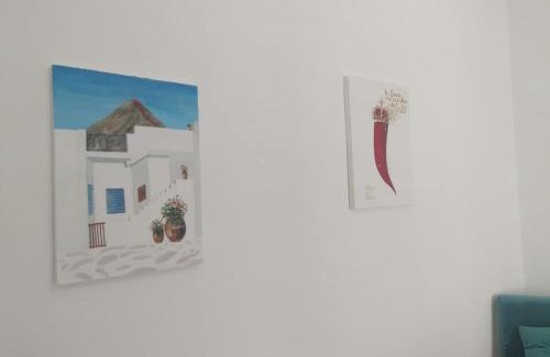 Torre Archirafi House | Il Regno delle due Sicilie: Family-Friendly Beach Retreat