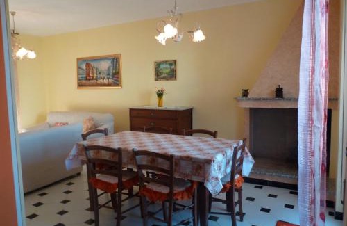Giba House | Cozy Il Rifugio di Andrea: Family and Pet-Friendly Stay