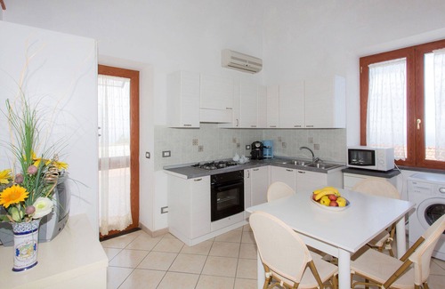 San Michele Apartment | Discover IL RIFUGIO DI ELA on the Amalfi Coast - Rated 9.6/10!