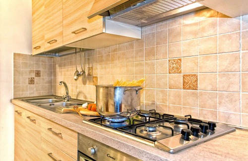 San Michele Apartment | Experience Comfort at IL RIFUGIO DI ELA Apartment Garden