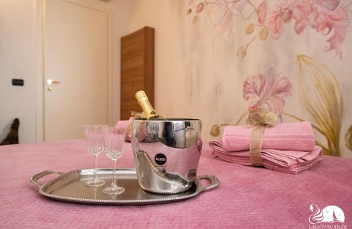 Vaccarolo Apartment | Pet-Friendly Retreat at Il Rifugio di Sally with Pool