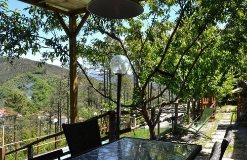 Casarza Ligure Apartment | Il Rifugio di Sam: Relaxing Getaway with Ocean View