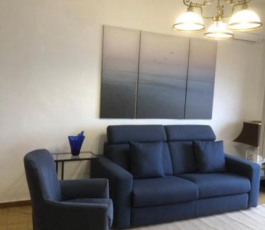 Acquappesa Apartment | Family-Friendly Retreat at Il Rifugio sul Mare