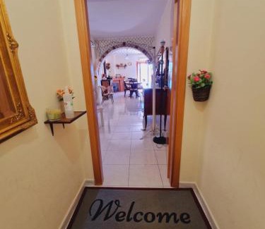 Sasso di Castalda Bed & Breakfast | Cozy Il Sasso Bed & Breakfast: Pet and Child Friendly Stay