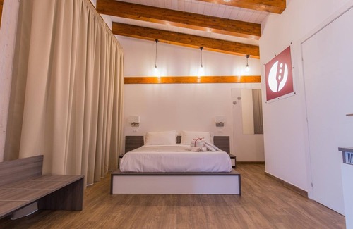 Taverna Bed & Breakfast | Top-Rated Il Semaforo Sila with Family-Friendly Amenities