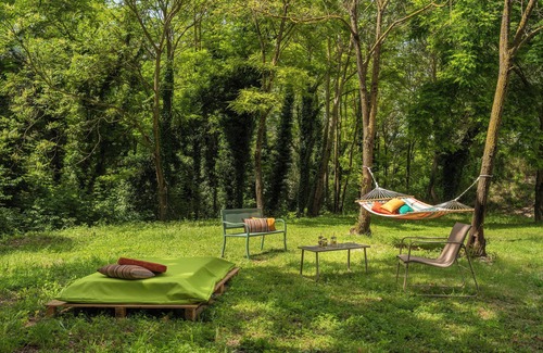 Assisi Apartment | Experience Il Sentiero Apartment, Nestled in Nature's Embrace