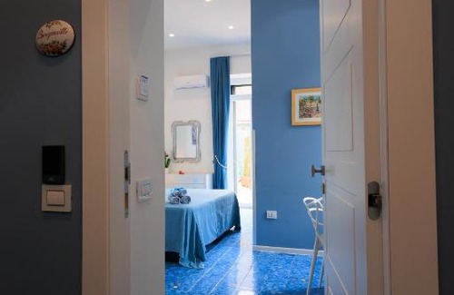 Erchie Bed & Breakfast | Experience Il Sogno: Oceanfront Retreat with Private Beach