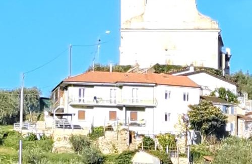 Carasco Apartment | Discover IL SOLE DI AURORA: Family-Friendly Retreat