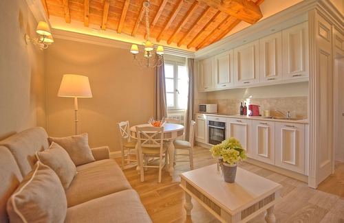 Vinci Apartment | Discover Il Sole di Vino: Top-Rated Holiday Home in Tuscany