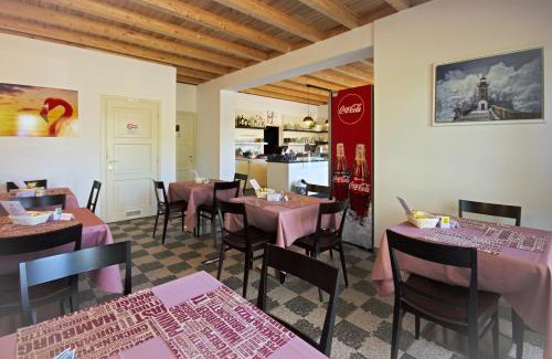 Lido di Volano Bed & Breakfast | Experience IL SOLE NEL MARE - Pet Friendly Oceanfront Escape