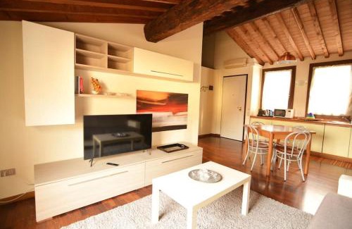 Historic Centre Apartment | Explore Il Tamarindo in the Heart of Historic Center