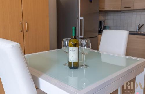 Capolago Apartment | Family-Friendly il Tempio: 250m from the Lake