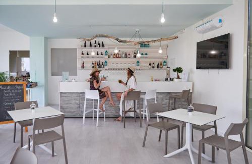 Punta Braccetto Bed & Breakfast | Inviting Stay at Il Varo a Mare with Pet-Friendly Amenities