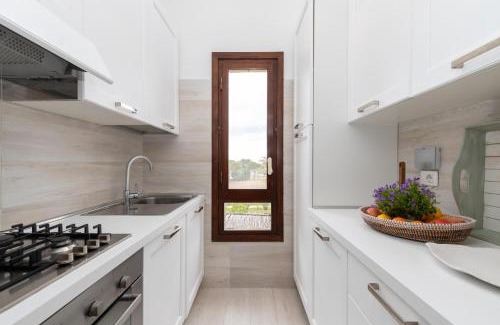 Porto San Paolo House | Il Vecchio Faro Dalia: Steps from the Sea, Guest Rated 10/10