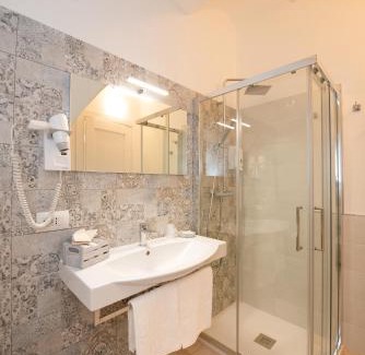 Pezze di Greco Bed & Breakfast | Oceanfront Bliss at Il Vecchio Frantoio, 4-Star Gem