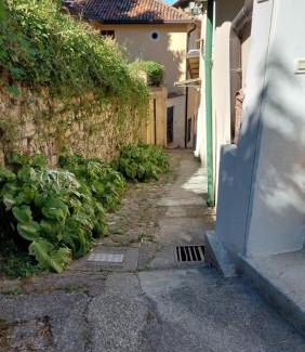 Vittorio Veneto House | Discover Il Vicoletto: Pet-Friendly Stay with Top Amenities