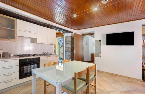 Crabbia House | Il Vicolino