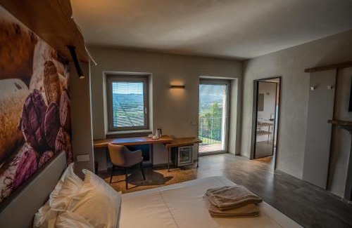 Roreto House | Elevated Comfort at Il Vigneto: Oceanfront & Pool Access