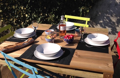 Ile d'Yeu House | Discover Ile d'Yeu: Les Agapanthes with Ocean Views